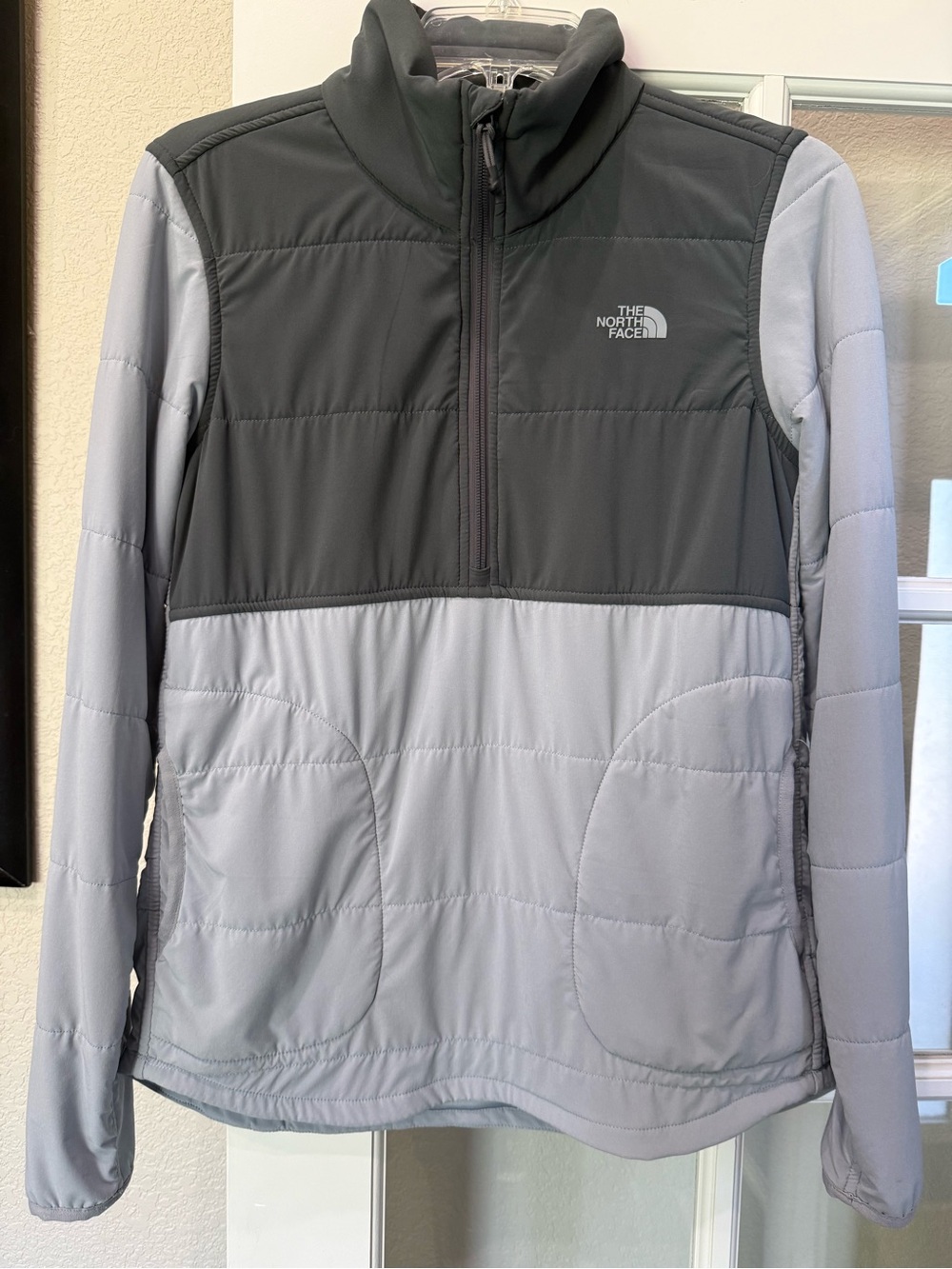 The North Face Two-Tone Charcoal and Light Gray Quarter-Zip Pullover
